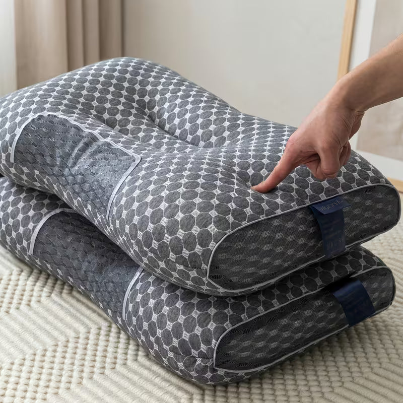 2pcs Neck Pillows, Made of Breathable Fabric That Prevents Sweatiness During Long-term Wear. Features a Removable Zippered Pillowcase, Ergonomically Designed to Fit the Neck for Comfortable Use. Effectively Relieves Shoulder and Neck Pressure