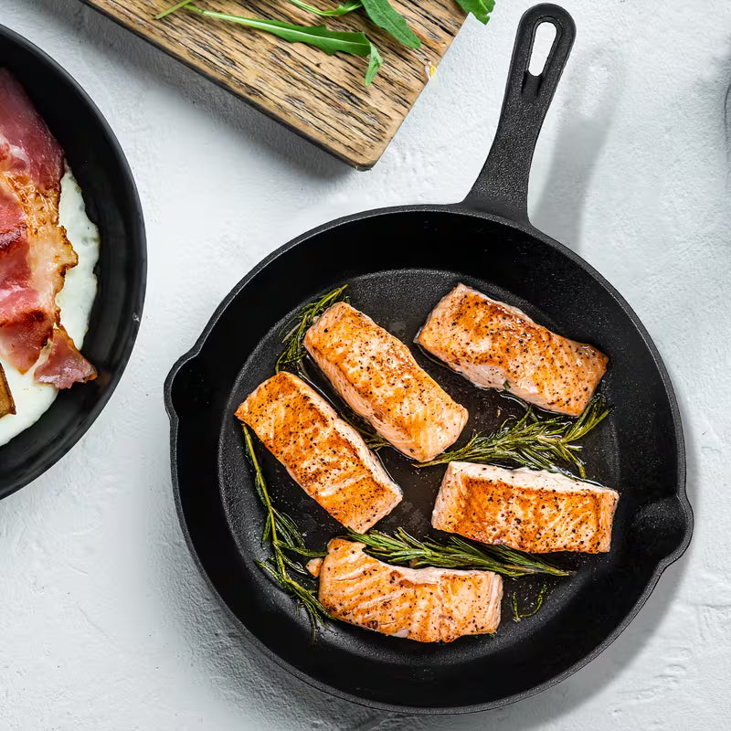 Premium 3pcs Cast Iron Skillet Set - Non-Stick Skillet with Drip Spout, Perfect for Holiday Cooking, RV Use, And Campfire Meals